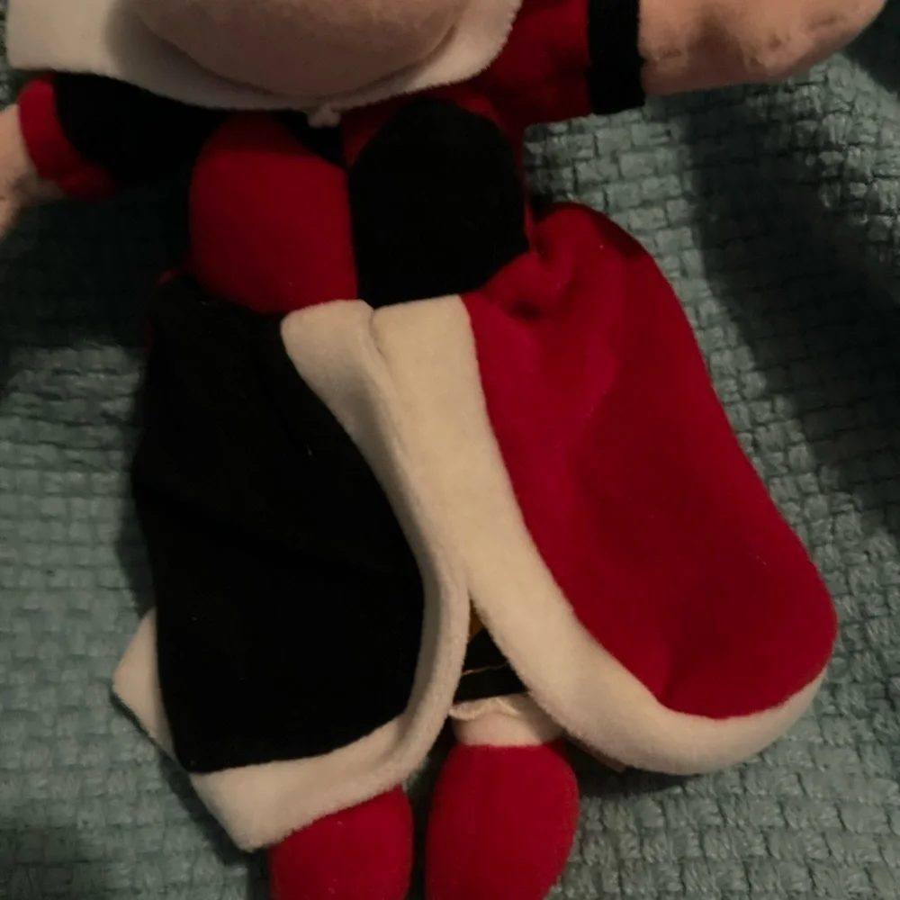Disney Queen of Hearts Plush Toy - Red and Black